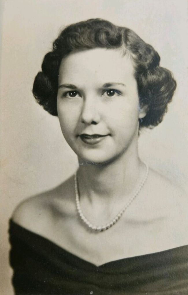 Elizabeth L. (Brannum)  Phillips Profile Photo