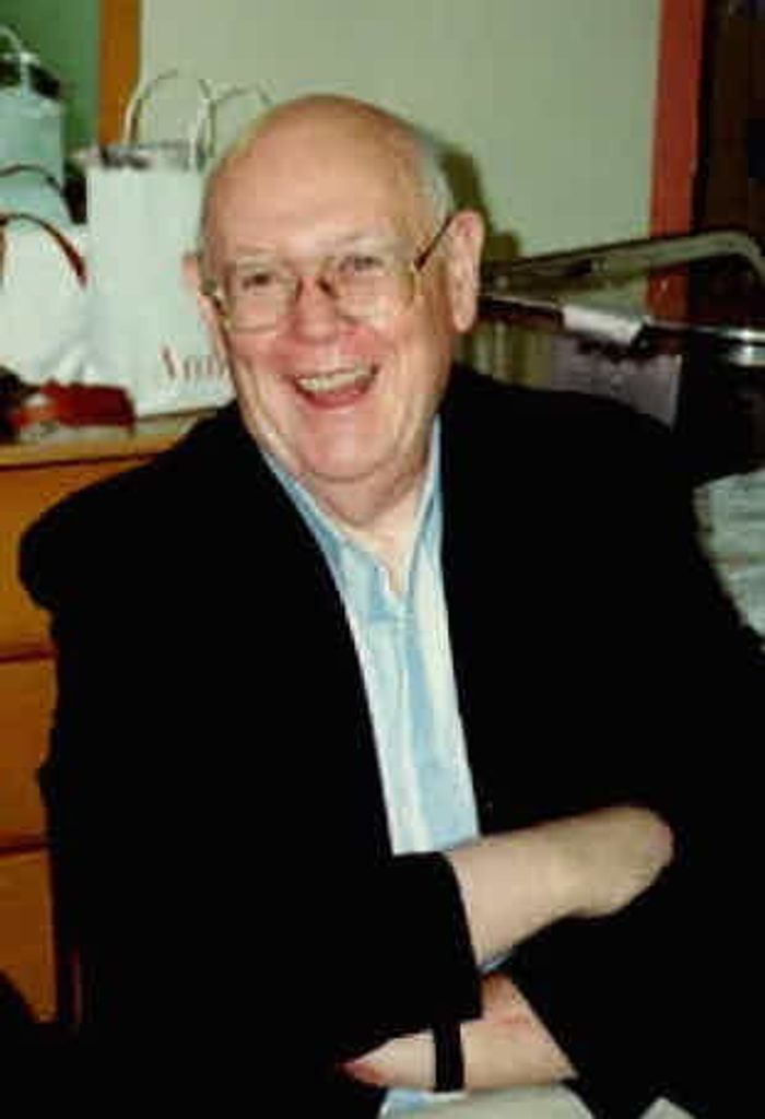 Frank G M Corbin