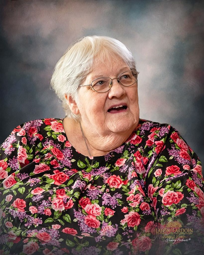 Viola Comeaux Doucet Profile Photo