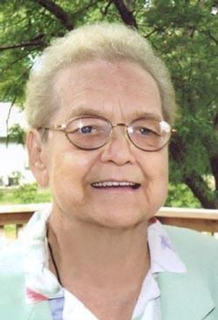 Betty Lou Crowe Profile Photo