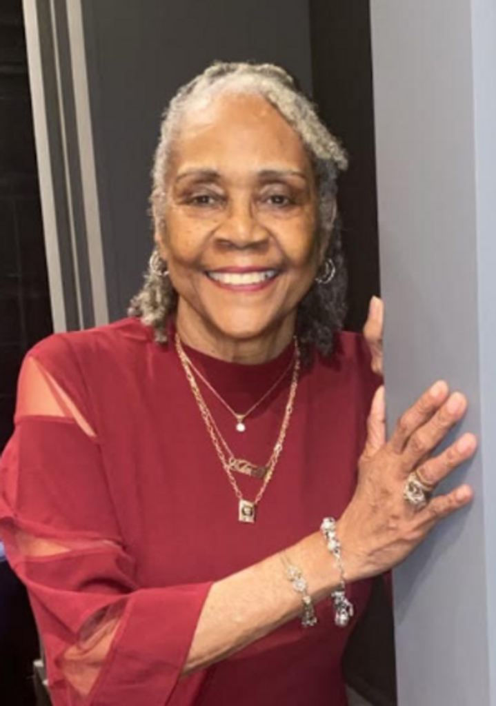 Linda Hall-Edwards Profile Photo