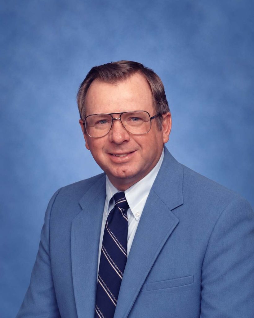 Russell L. Holstine Profile Photo