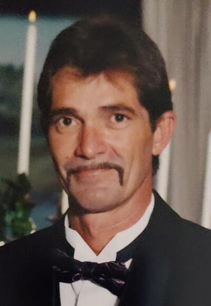 Mike Moore Profile Photo