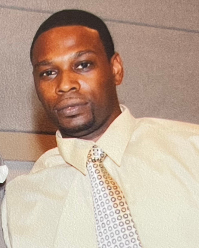 Darius Holmes