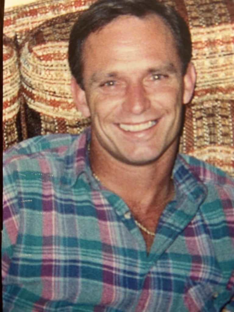 Billy Earl Holmes Jr. Profile Photo