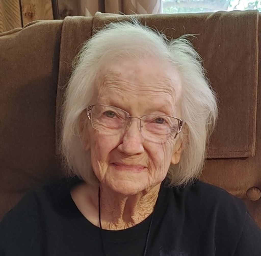 Ivalene (Bruce) Pierce Profile Photo