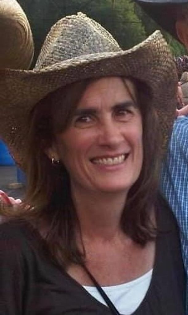 Amy Kenney Profile Photo