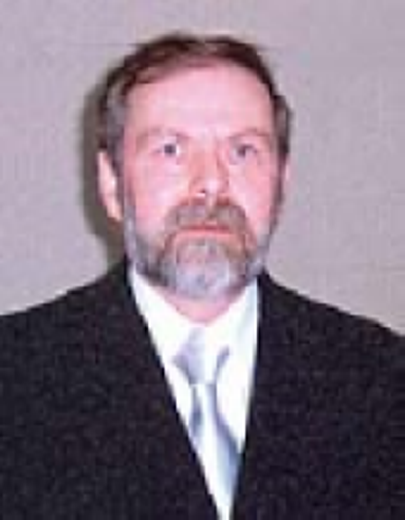 Gregory  Lyle Cole