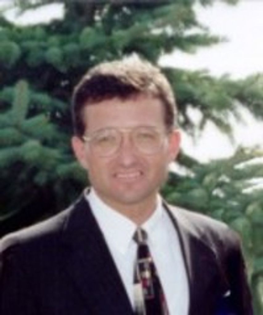 Bruce Lott