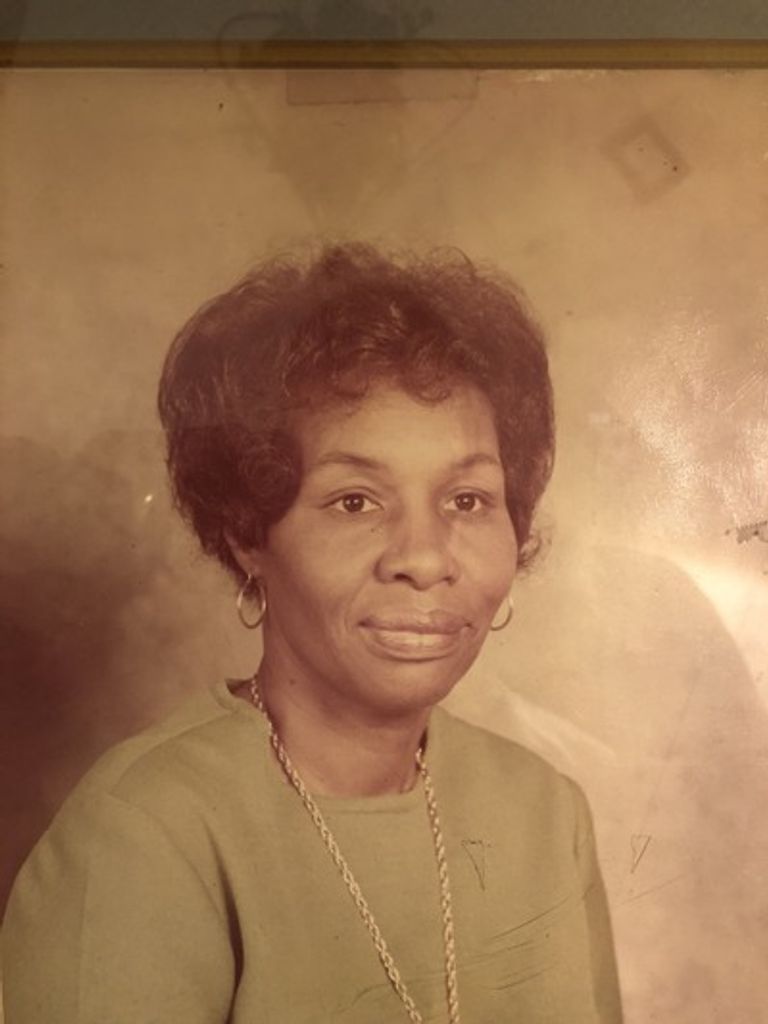 Myrtle Newton Hayes Farrior Profile Photo