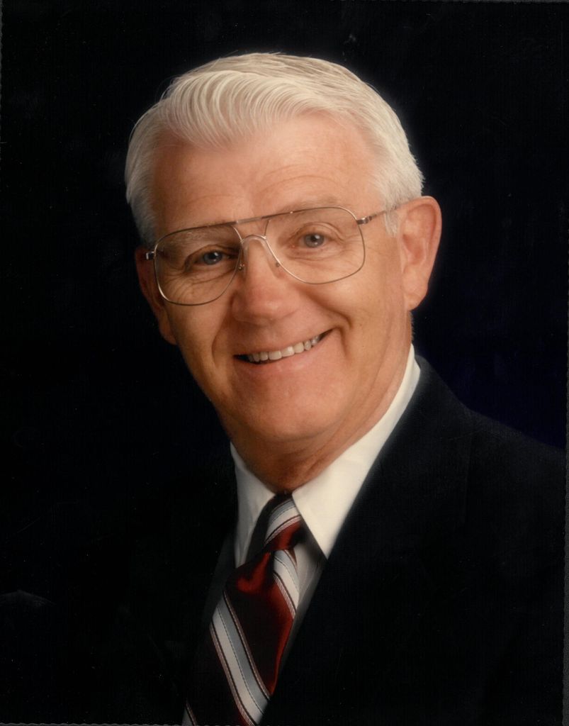 Robert E. Davis
