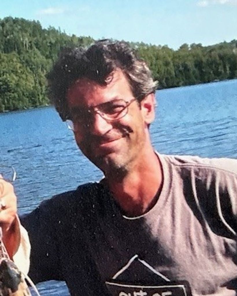 Robert Ramon Rodenwald Profile Photo