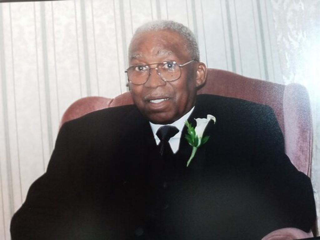 Courtney Warters Profile Photo