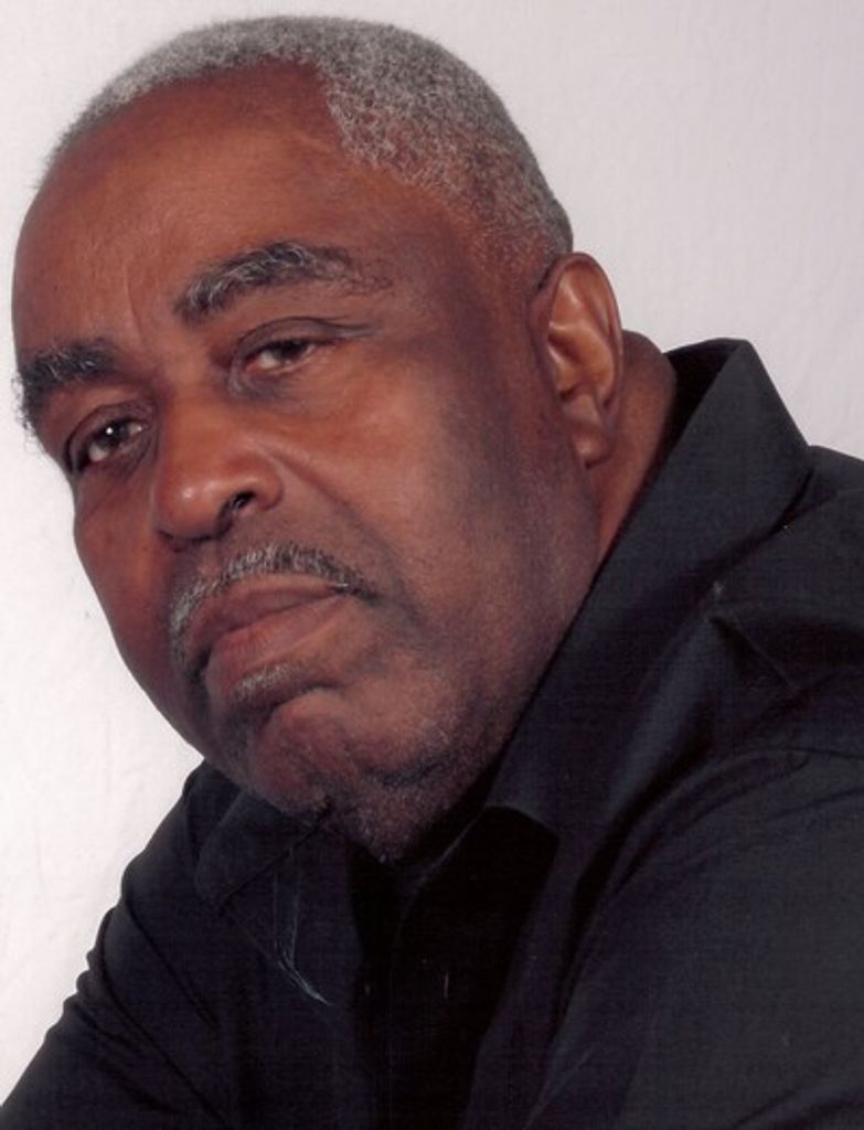 Otis Eberheart Profile Photo