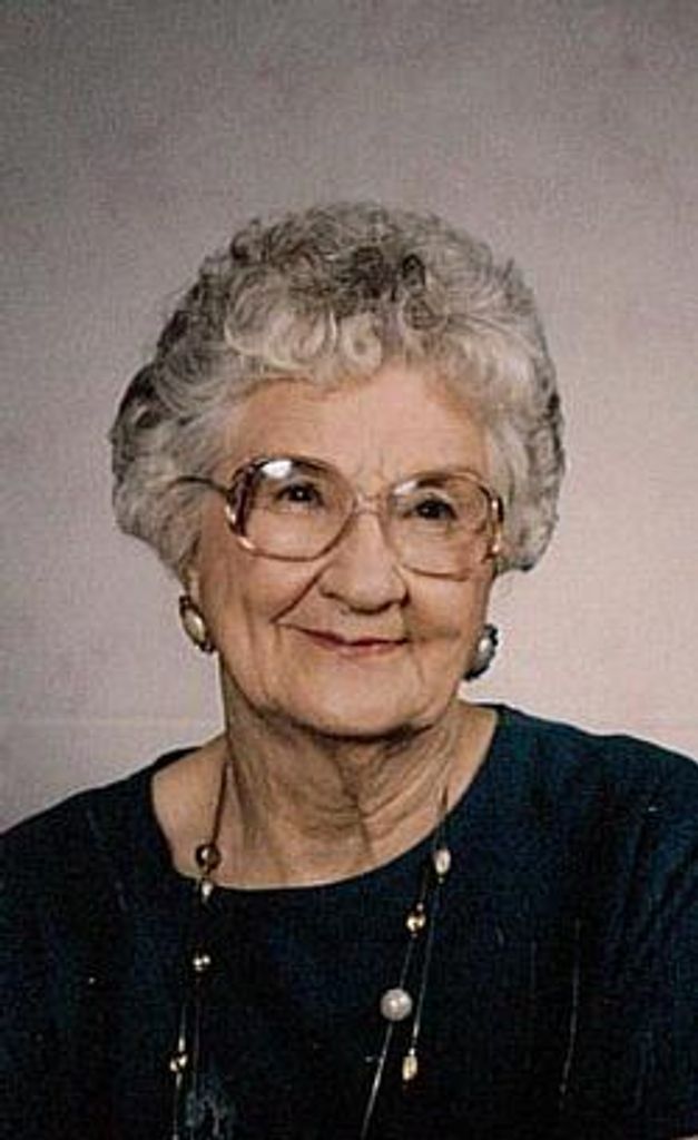 Devella Vik Profile Photo