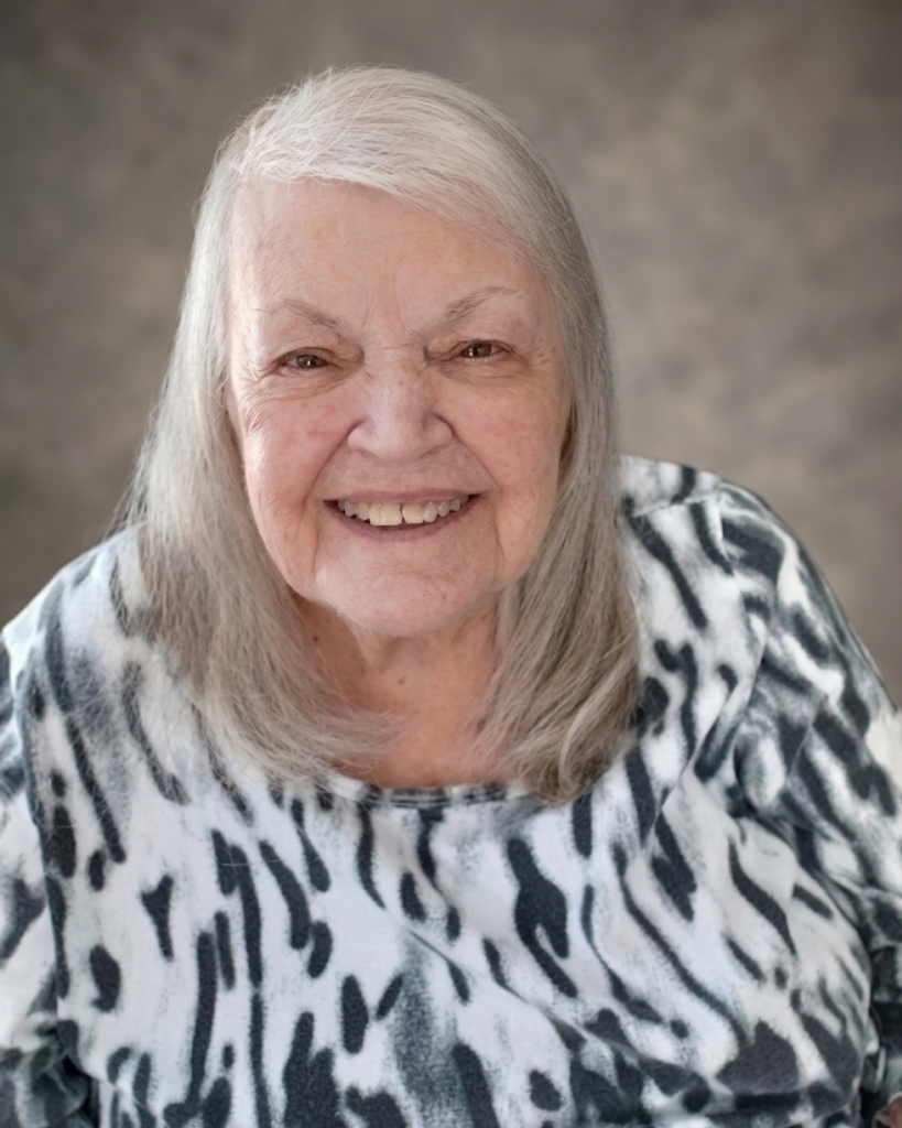 Lois Harriett Woodring