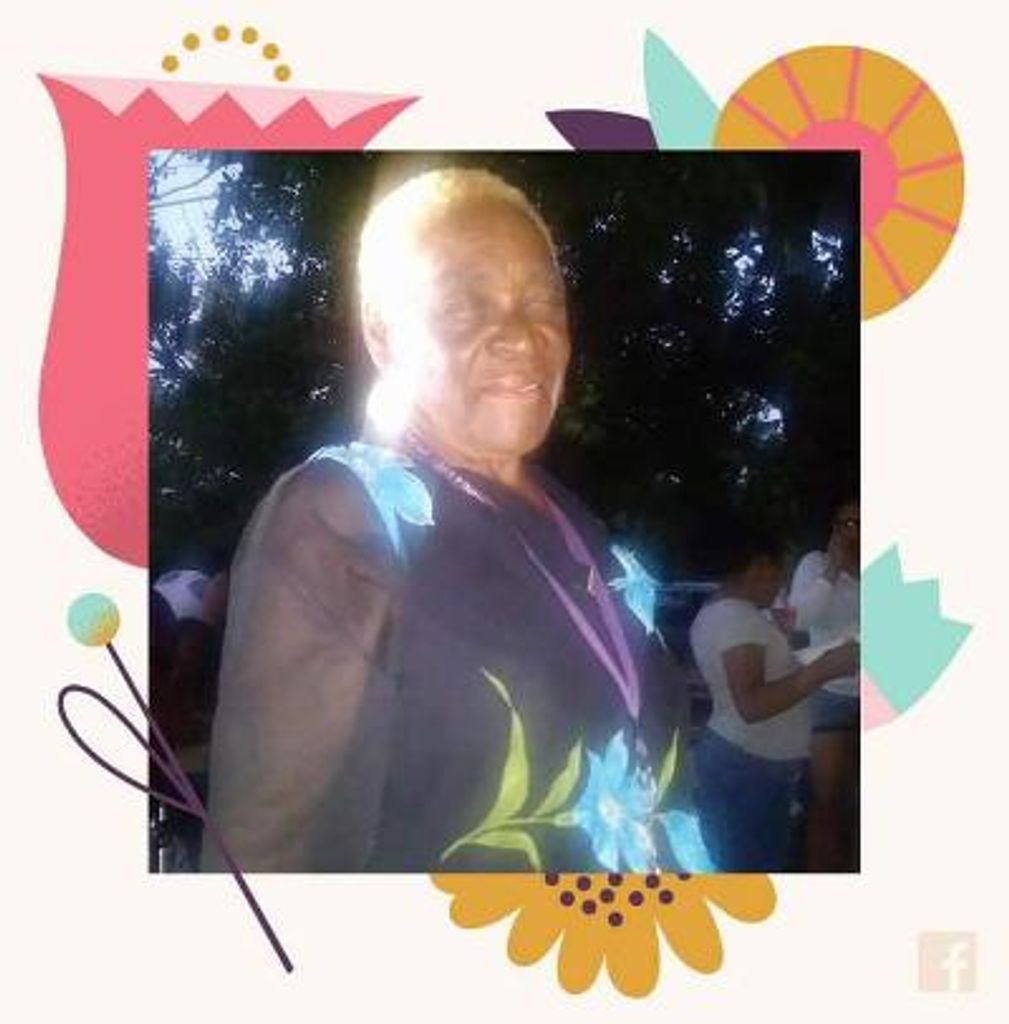 LOLA SMITH