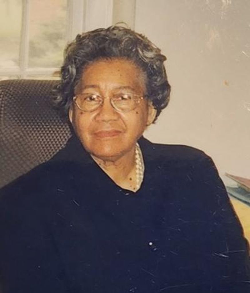 Mae Frances Crosby Profile Photo