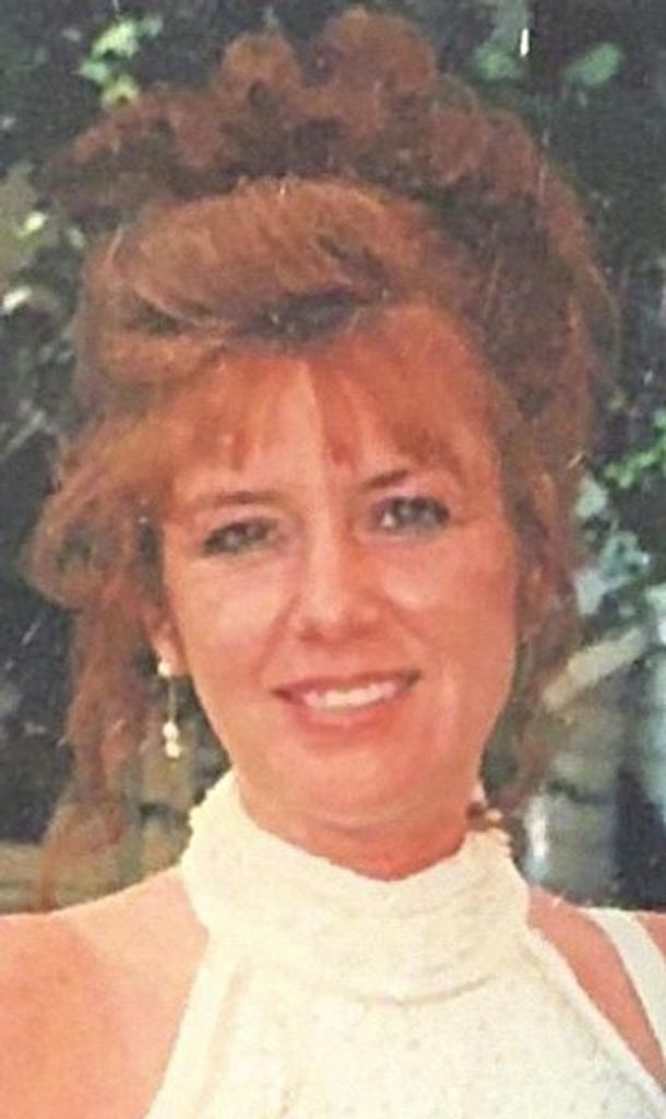 Debra Gezotis Profile Photo