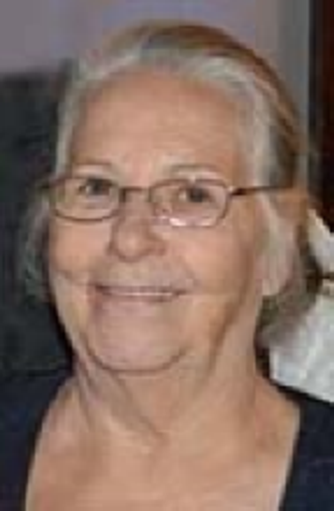 Gladys  Inalee Hoskins