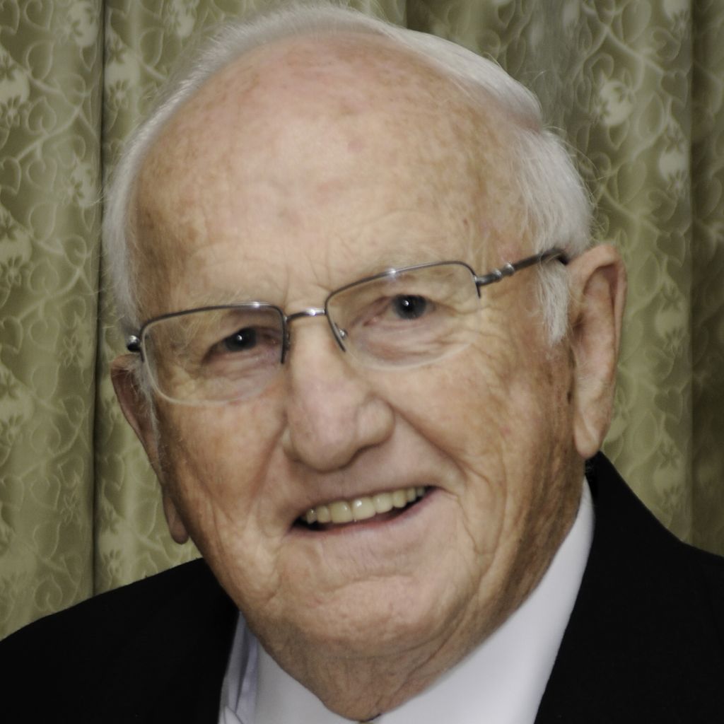 Thomas W. Reshan