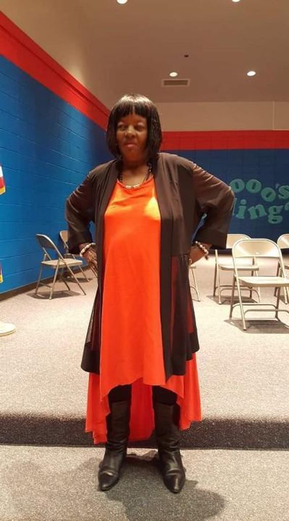 Mrs. Linda "Gal" Weathers Profile Photo