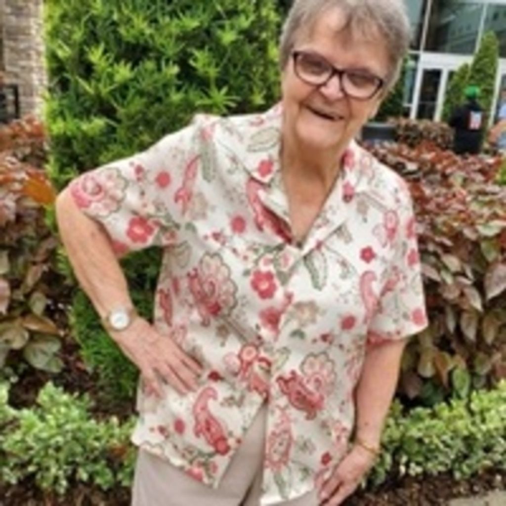 Bernice Cola Thompson Dunn)