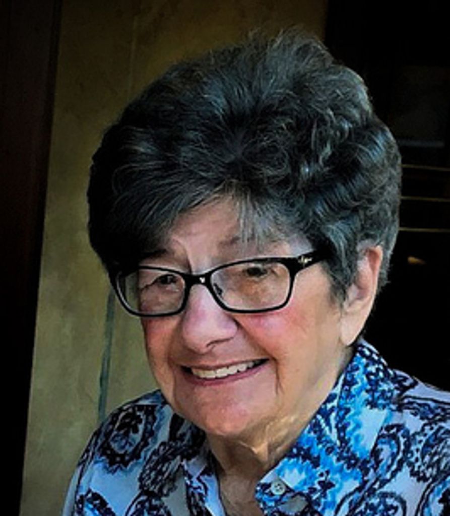 Philomena Leonard Profile Photo