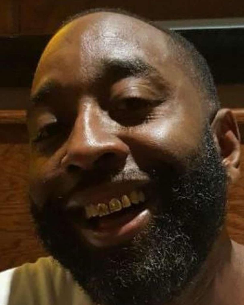 LaVelle Giles