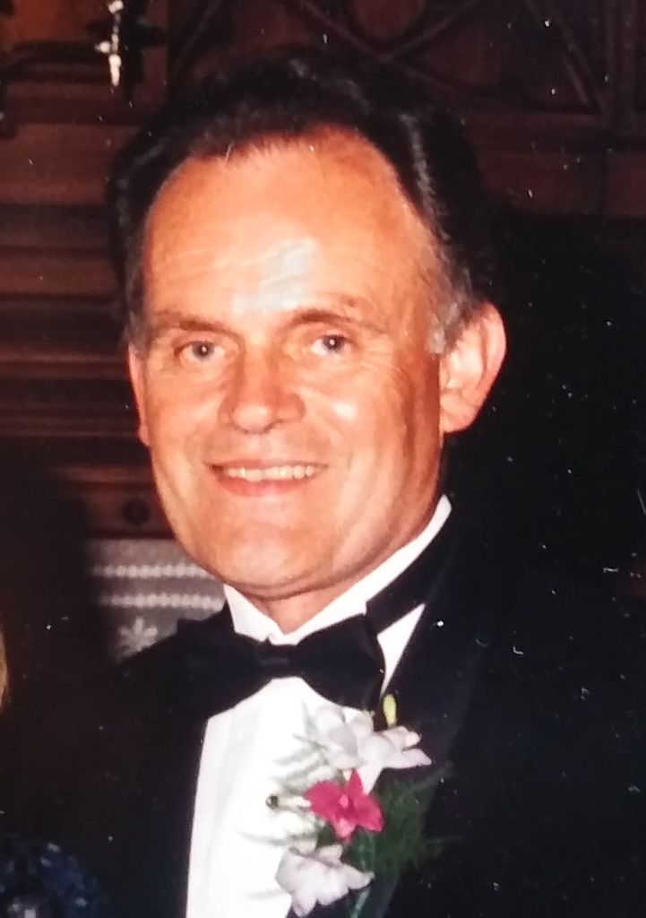 Robert "Bob" T. Johnson