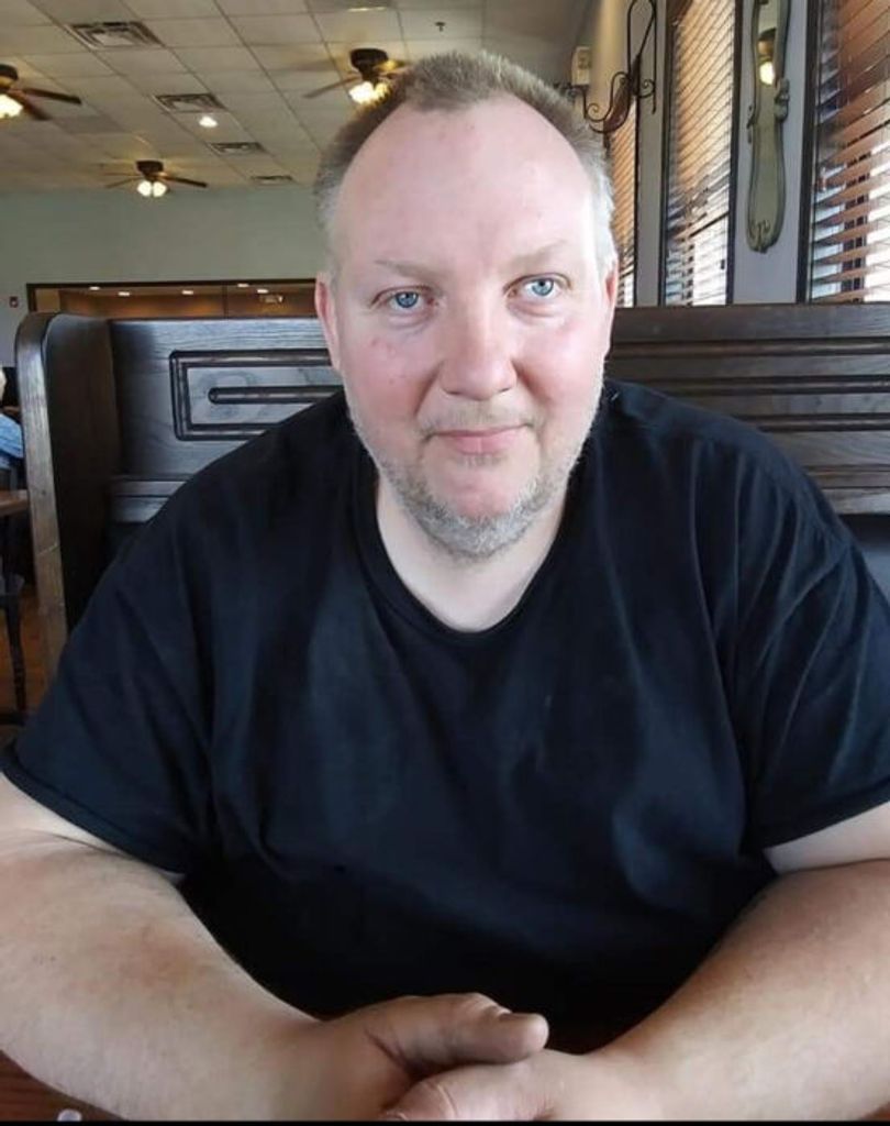 Robert E Gilpin, Jr.