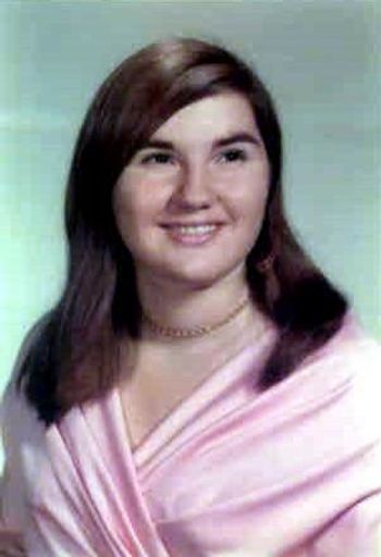 Ruth Alice Sizemore photo gallery thumbnail 15 of 50