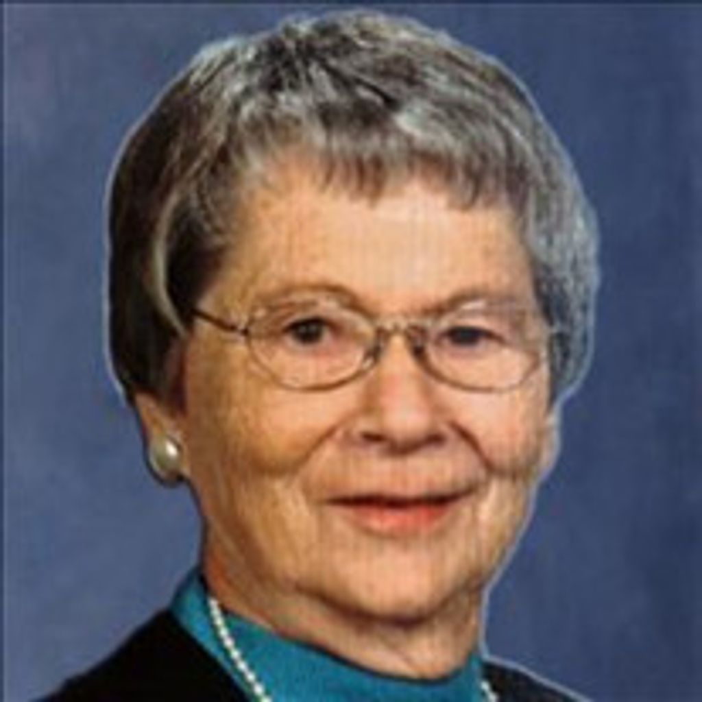 Maxine E Kalkowski