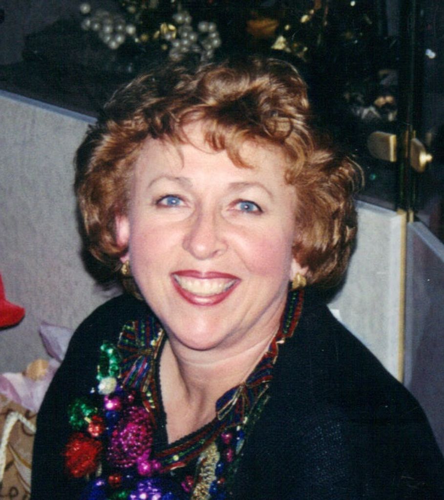 Carol Lynn Smolinski Profile Photo