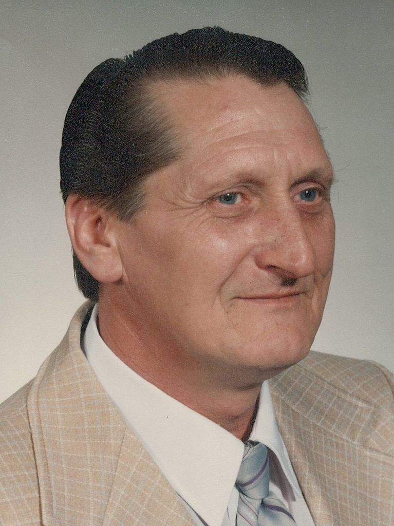 Andrew M. Kizer