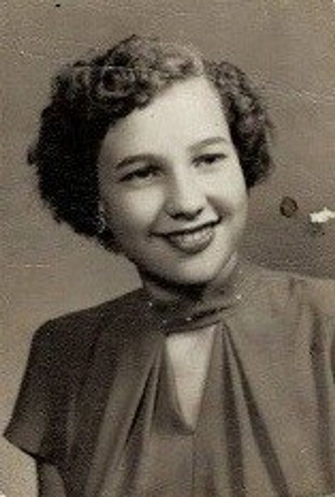 Annie Adams Profile Photo