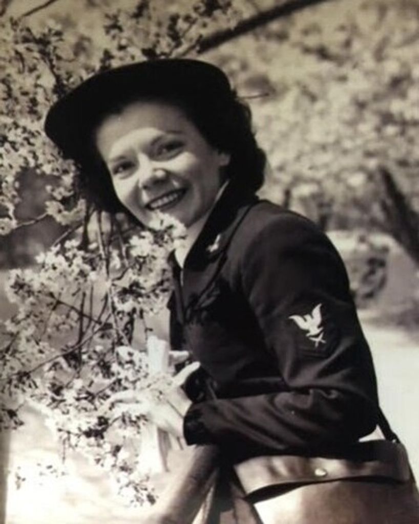 Lilly Hogan Profile Photo