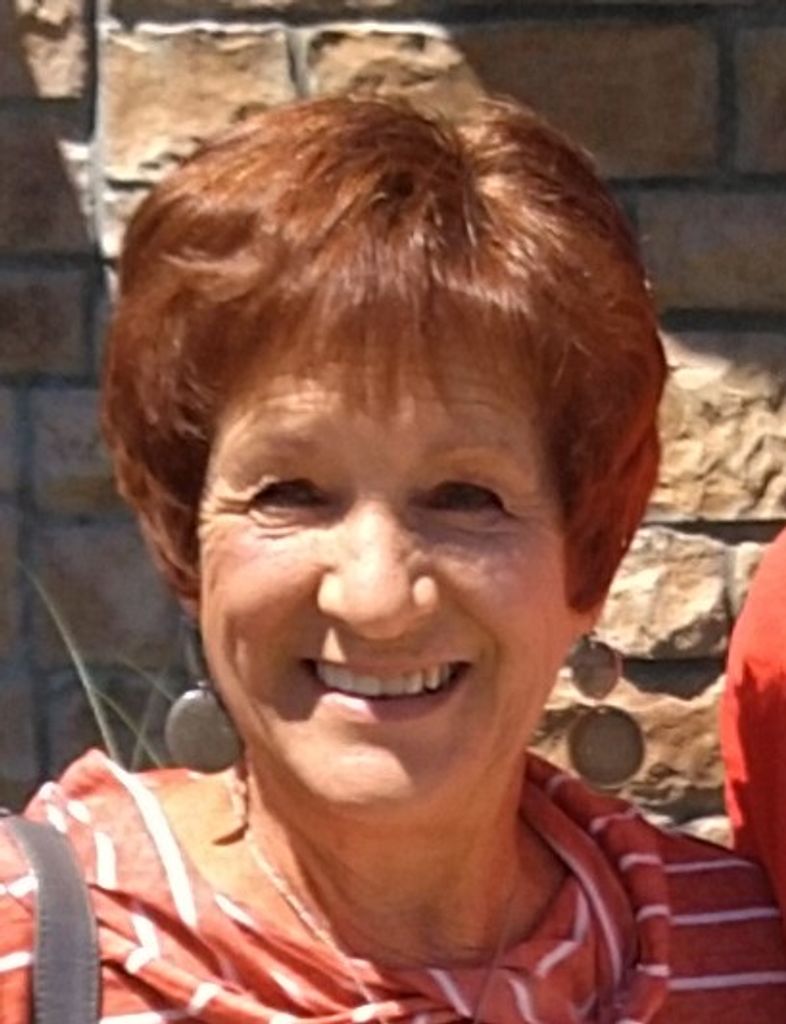 Leslie Carol (Jochim)  Elmore