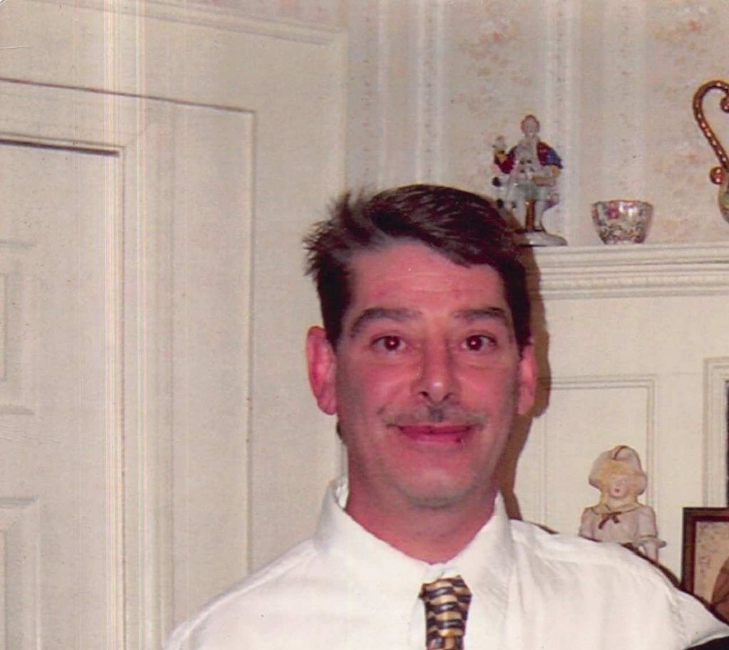 Robert "Bob" Mccarthy Profile Photo