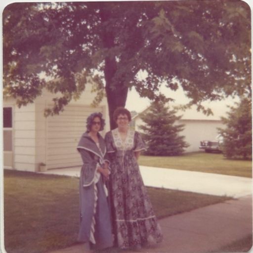 Karen Browning Penisten photo gallery thumbnail 103 of 200
