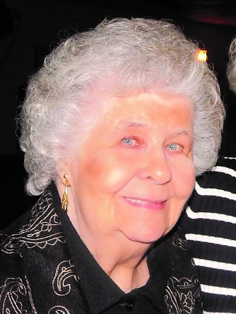 Louise (Olszewski) Carlson Profile Photo