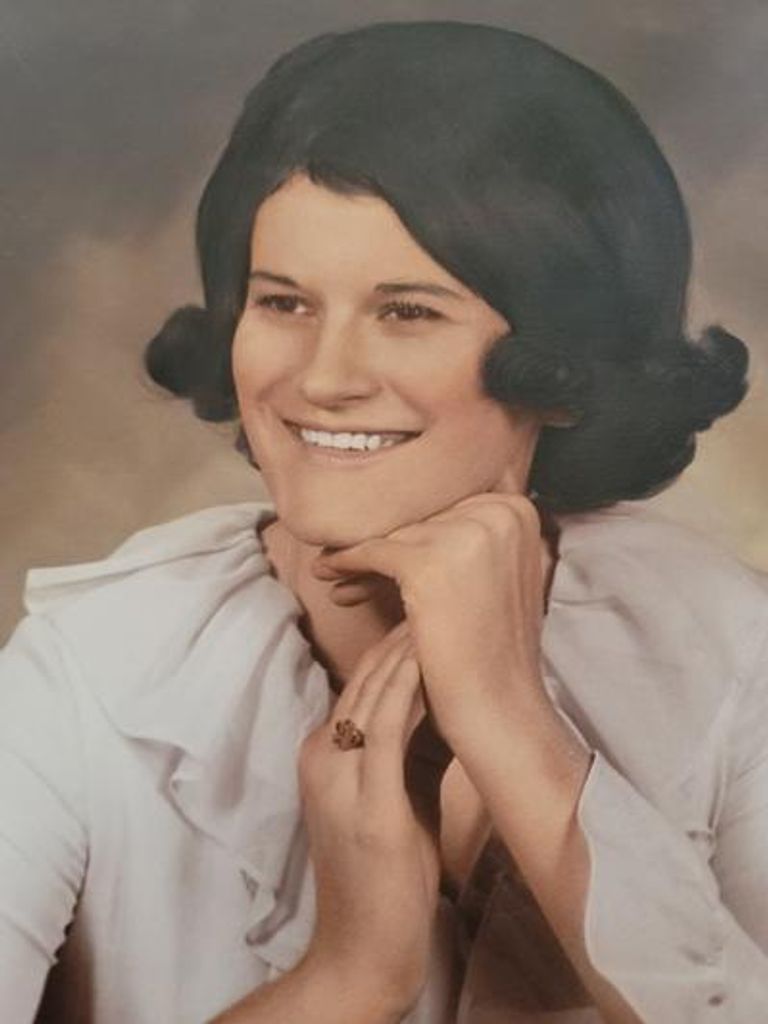 Twila J. Henthorn Profile Photo