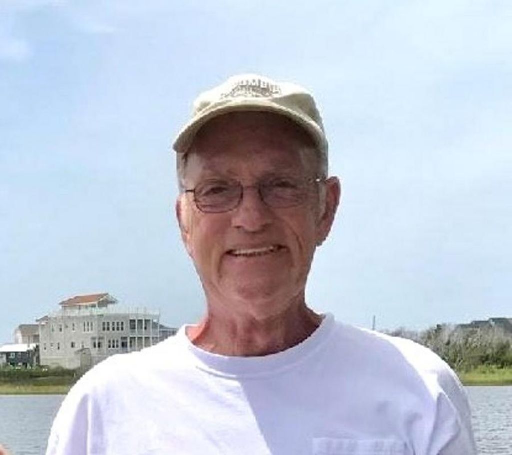 Cal Robert Livingston Profile Photo