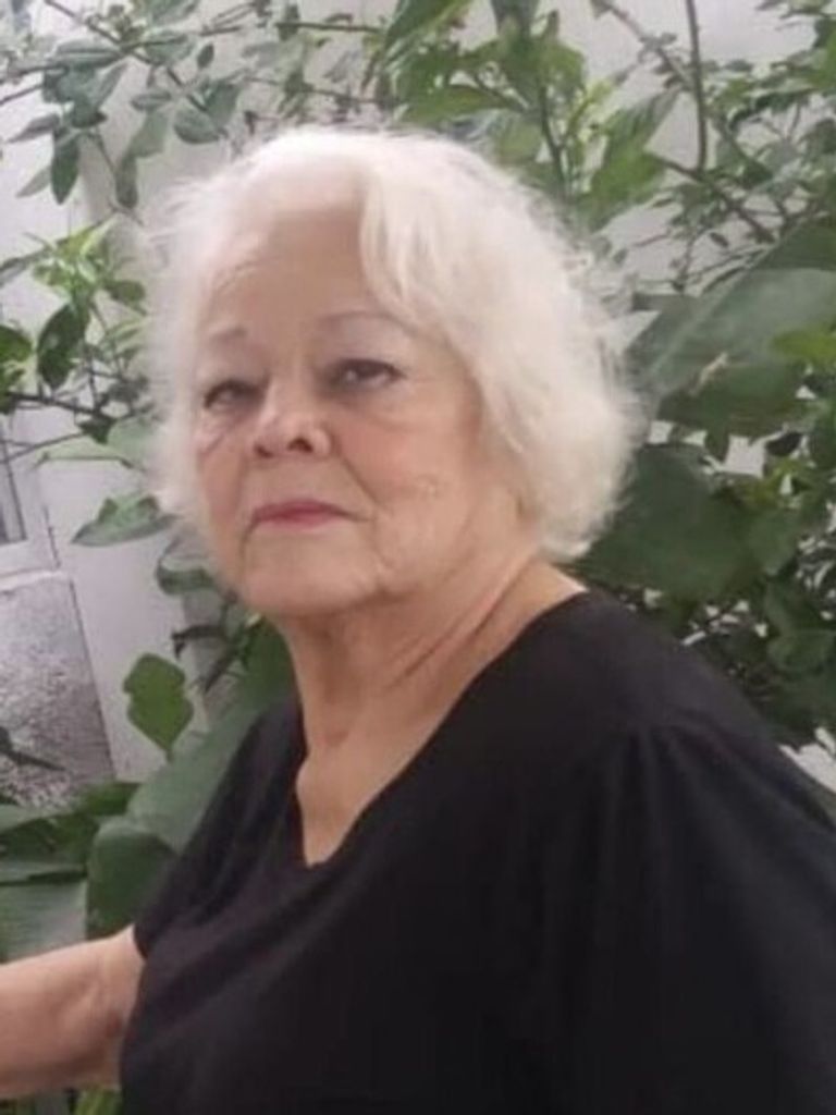 Olga Ayala Profile Photo