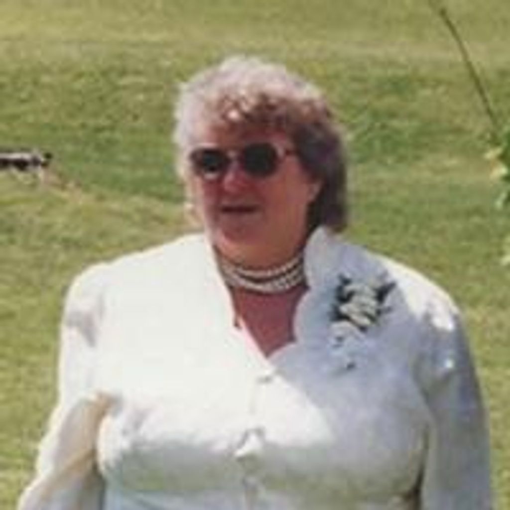 Hattie Sharts