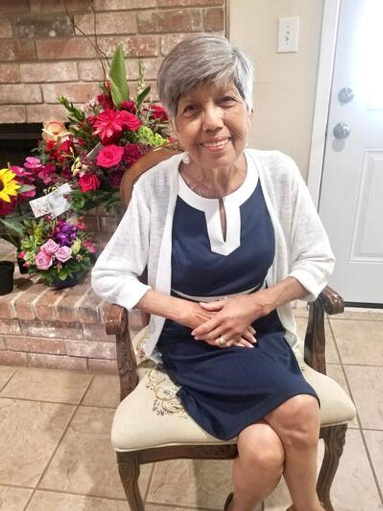 Esther G. De La Rosa Profile Photo