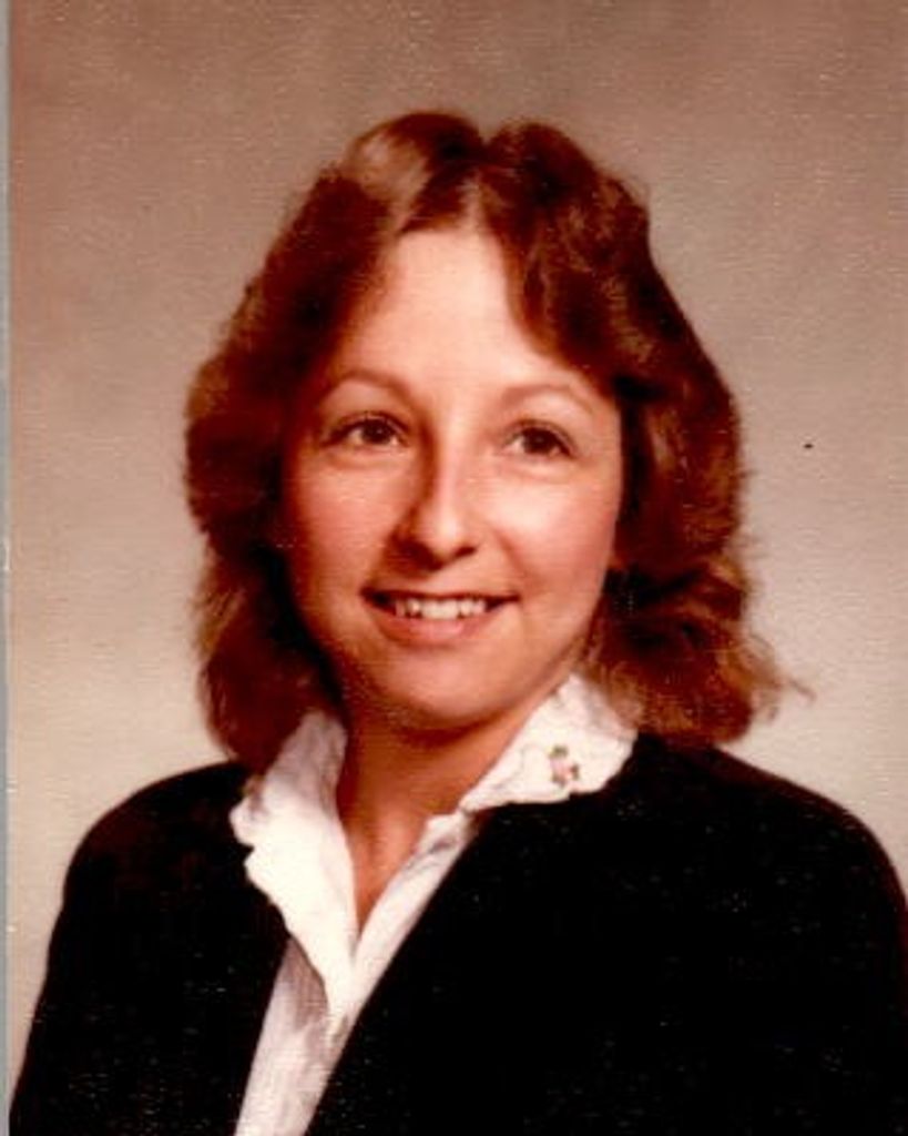 Christine Kelly Profile Photo