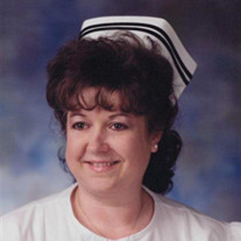  Vicky Tretter,  Profile Photo