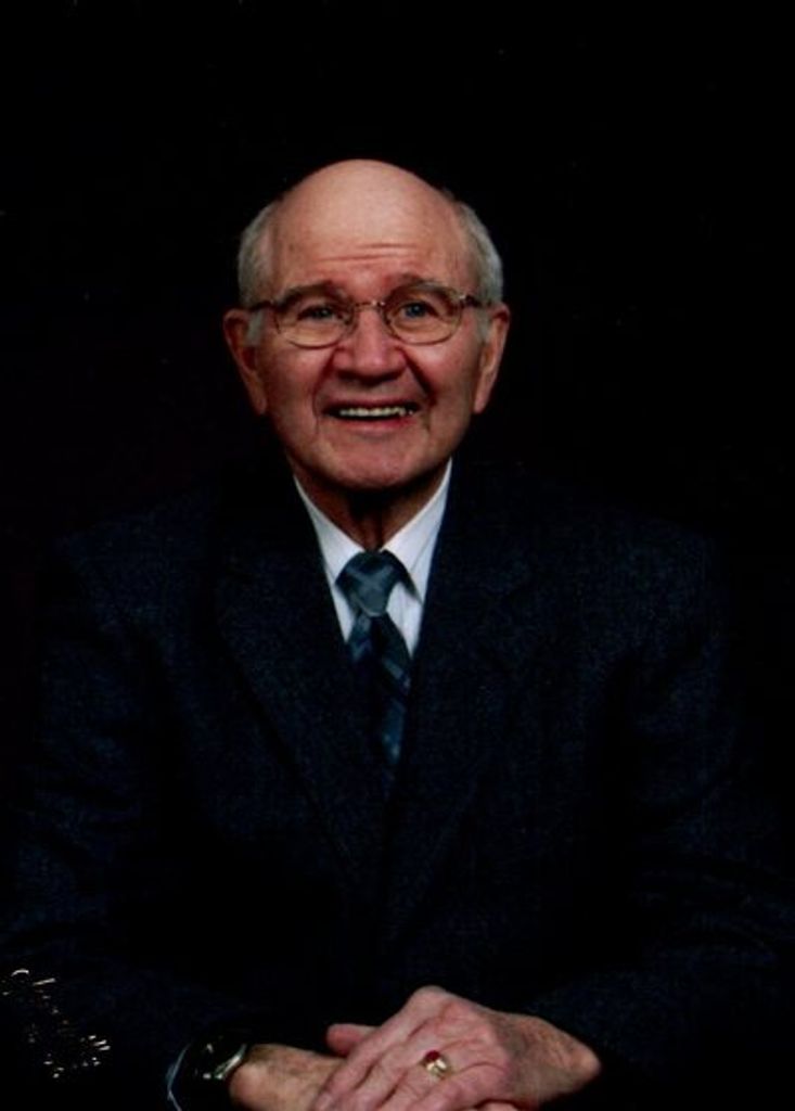 Maurice Holmes Profile Photo