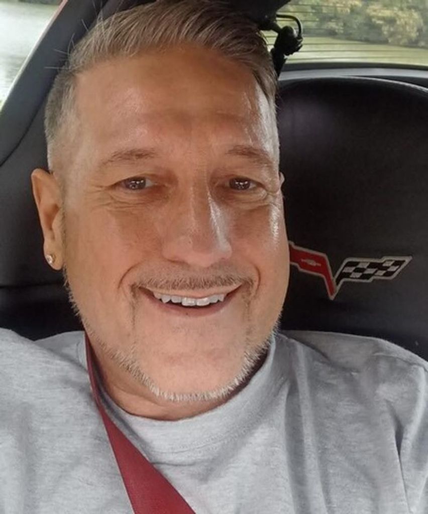 Michael Hewitt Profile Photo